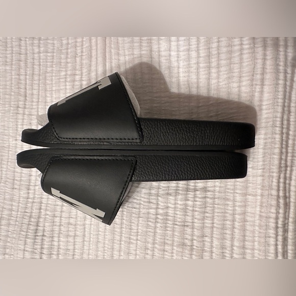 Market Standard Slides - NIB - Size 7 - Picture 5 of 10